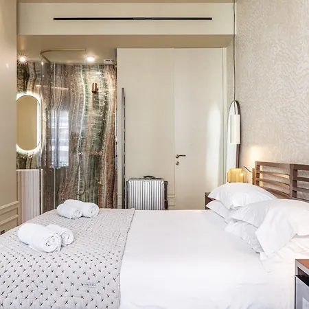 Naomi Otel 3*