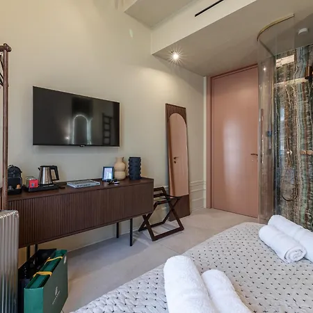 Otel Naomi Nice