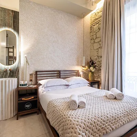 Naomi Otel 3*