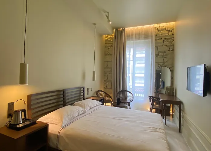 Otel Naomi 3*